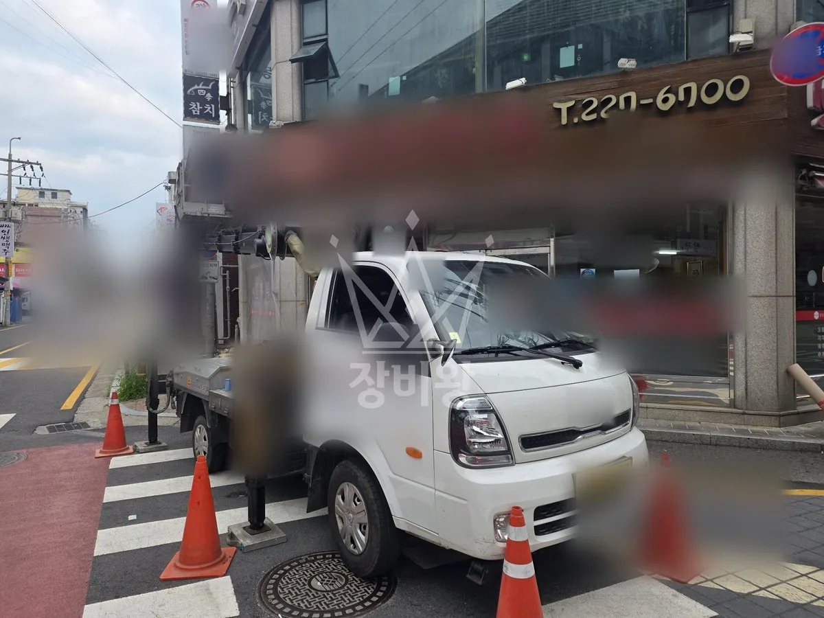 경기 고양시덕양구 행주외동 스카이차 유리 작업 현장