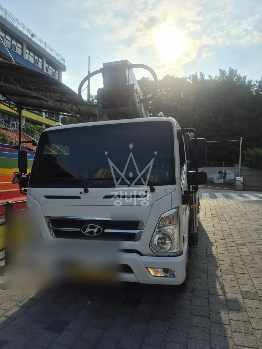 경기 광명시 스카이차 지붕 공사 작업 현장
