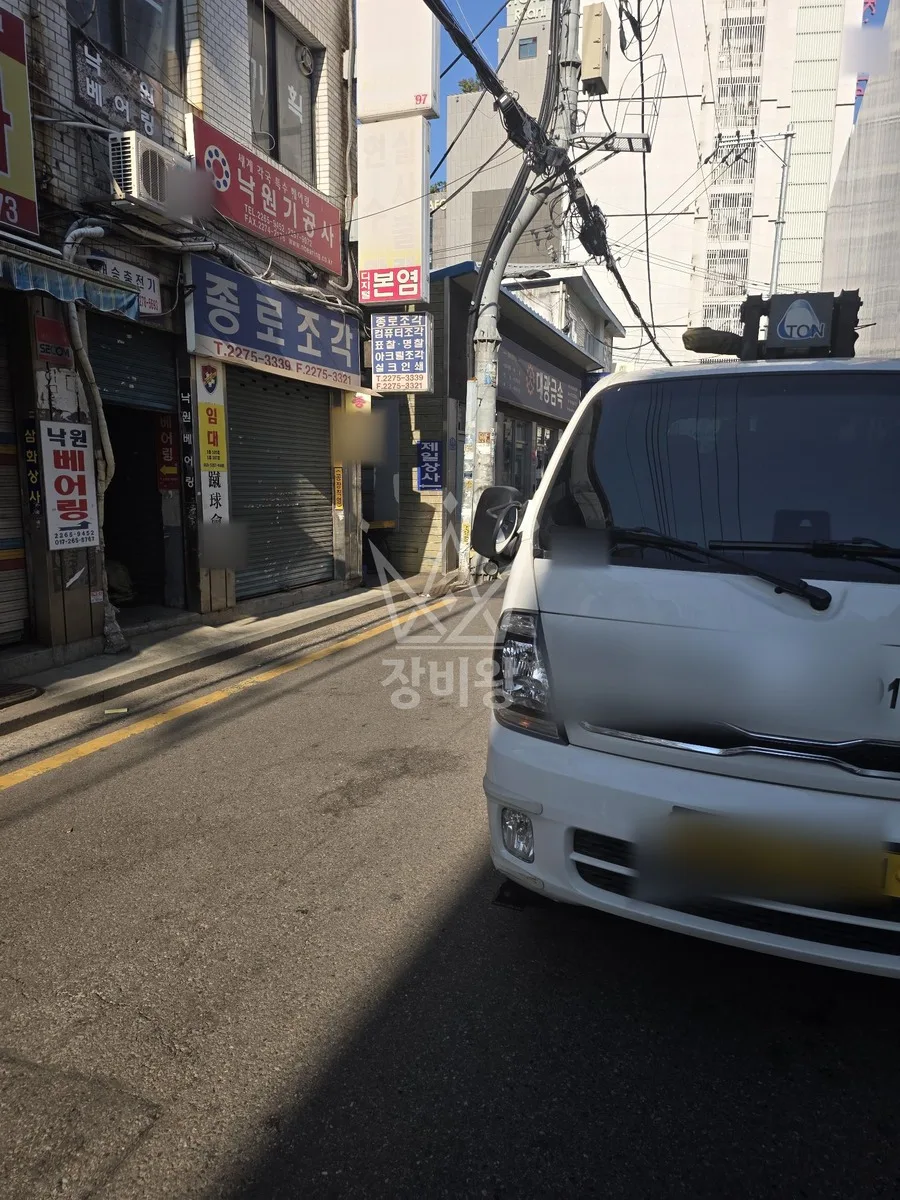 서울 종로구 당주동 스카이차 유리 작업 현장