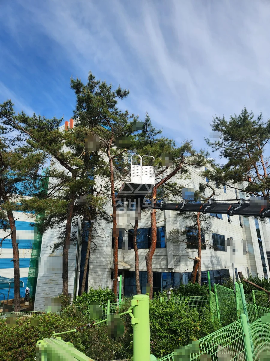 경기 안성시 스카이차 에어컨 작업 현장