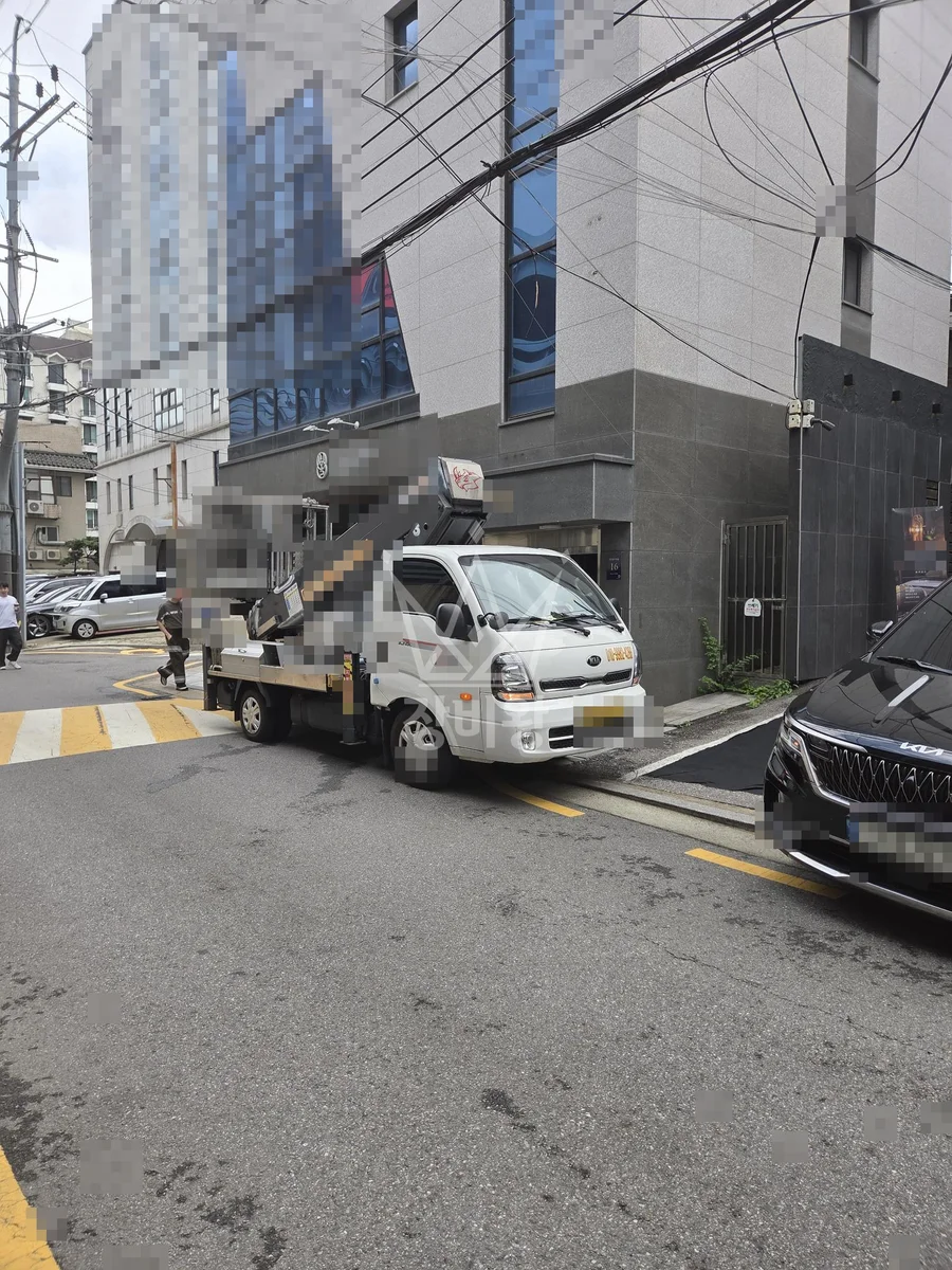 제주 제주시 조천읍 대흘리 스카이차 간판 작업 현장