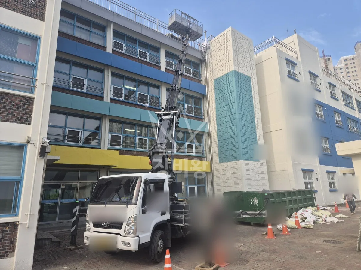 경기 광명시 스카이차 외벽 작업 작업 현장