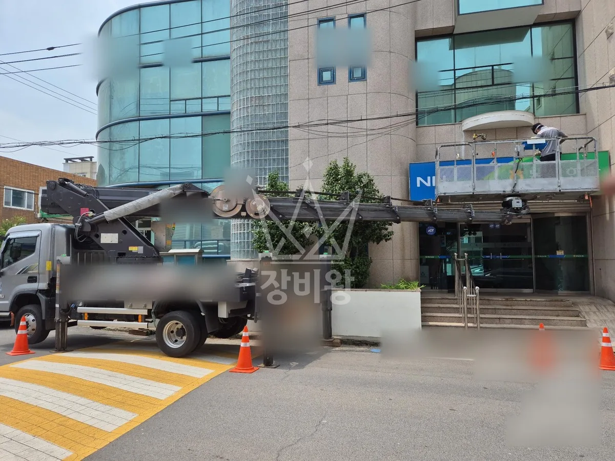 경북 봉화군 스카이차 외벽 작업 작업 현장