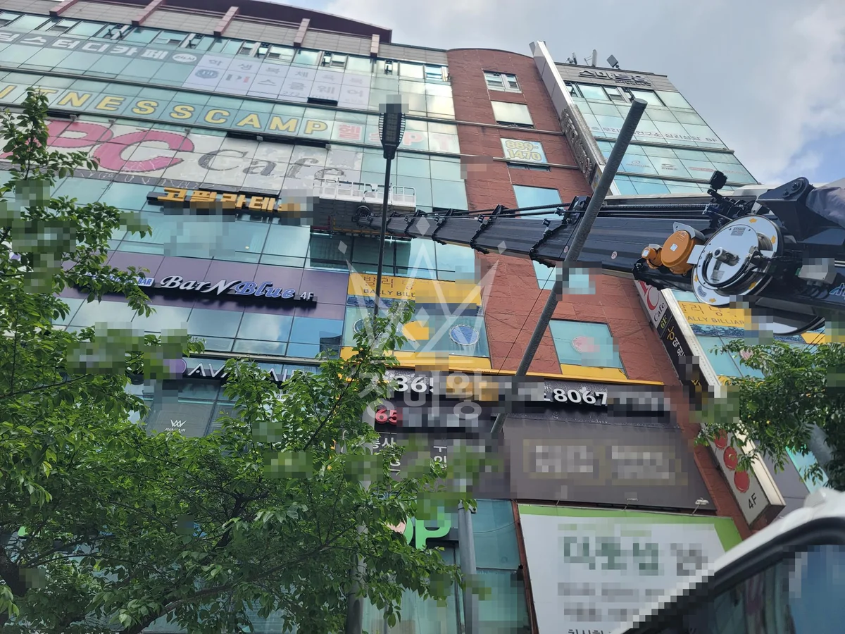경기 용인시 스카이차 철골 작업 현장