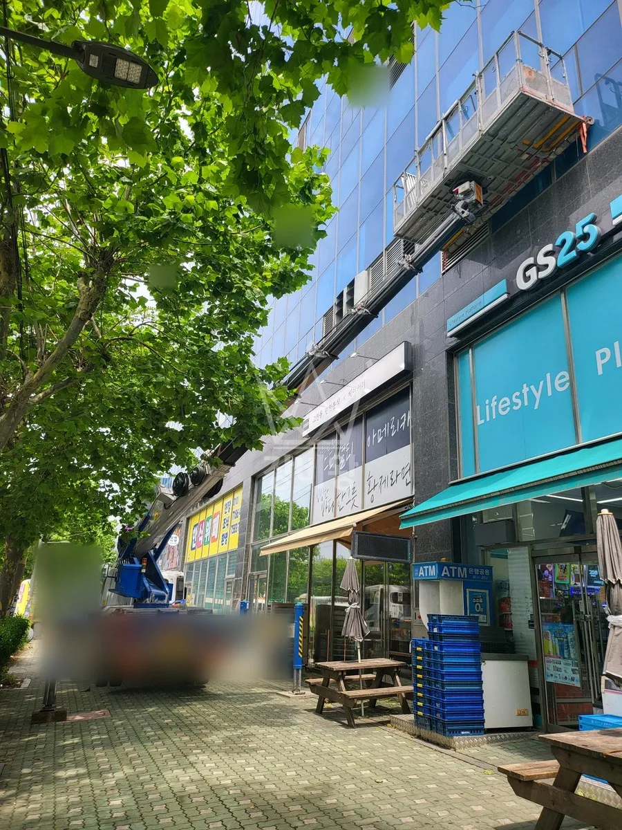 인천 남동구 수산동 스카이차 유리 작업 현장