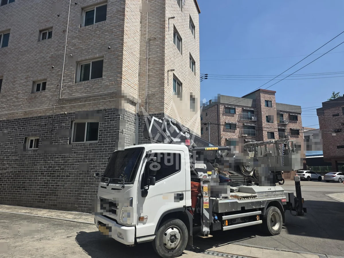 경기 화성시만세구 새솔동 스카이차 외벽 작업 작업 현장