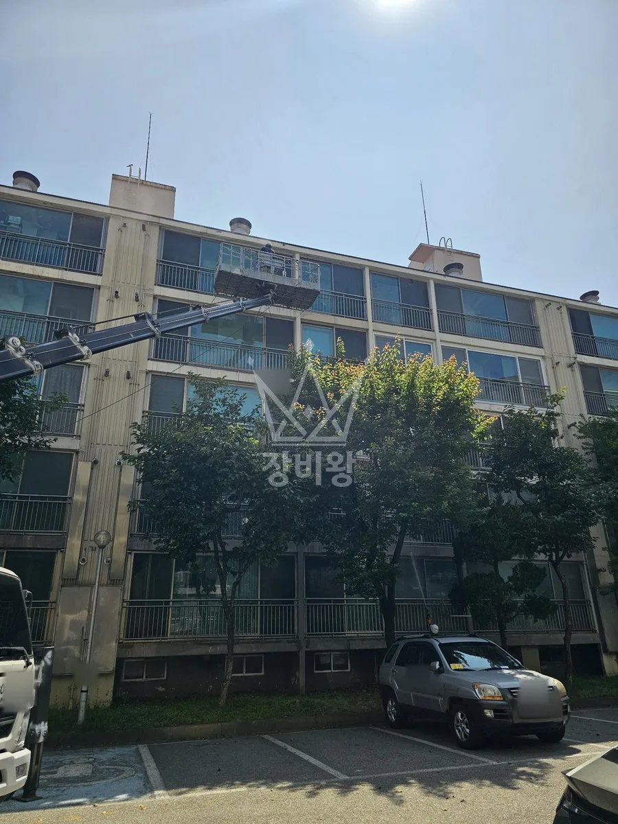경기 용인시처인구 백암면 스카이차 간판 작업 현장