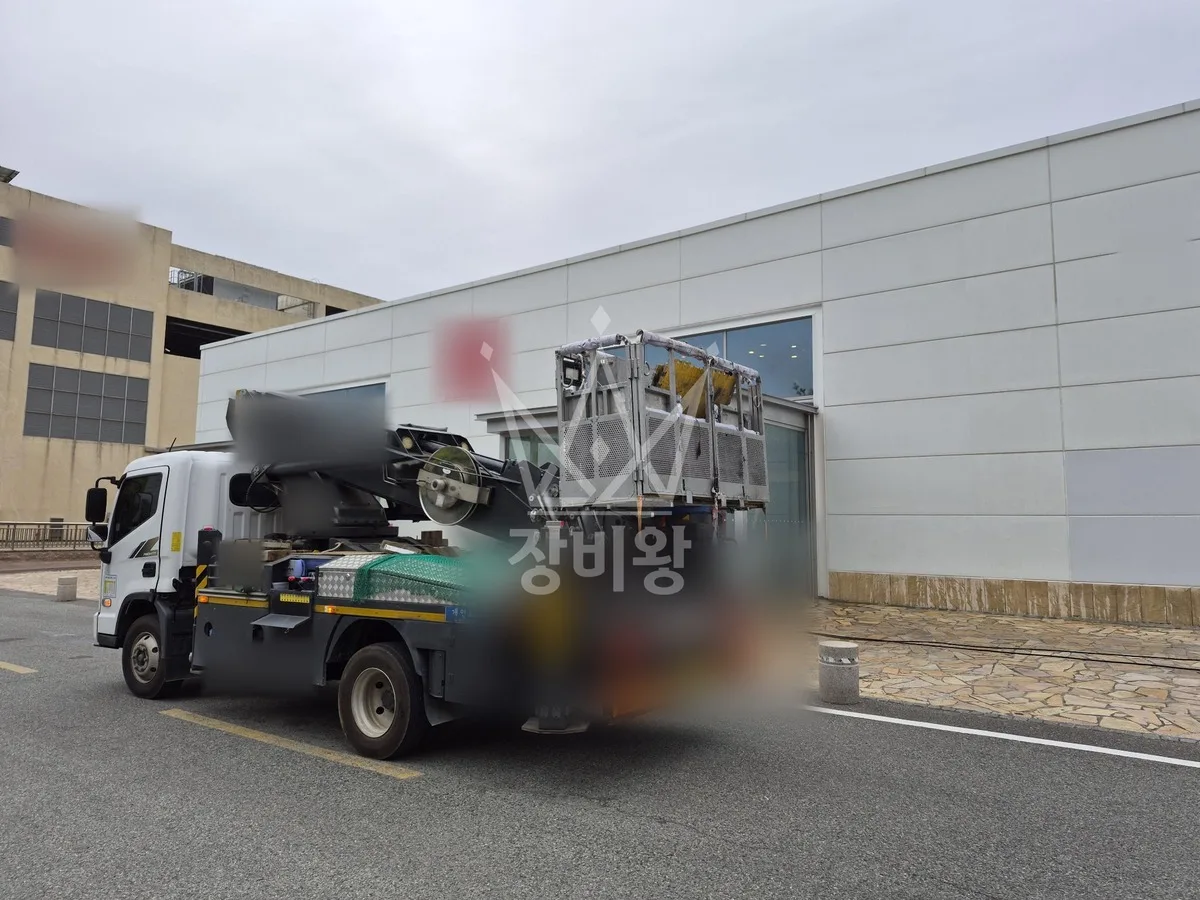울산 북구 가대동 스카이차 유리 작업 현장