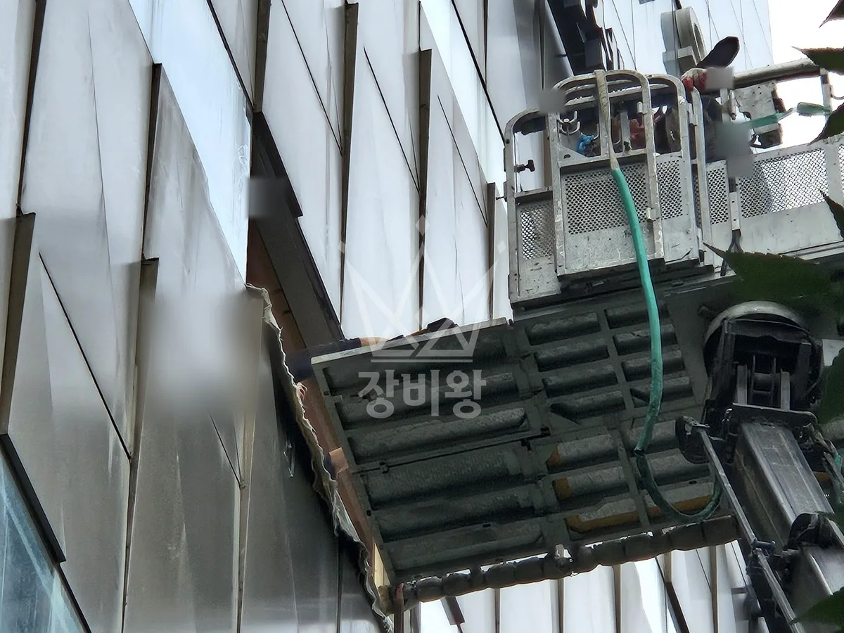 인천 남동구 논현동 스카이차 철골 작업 현장