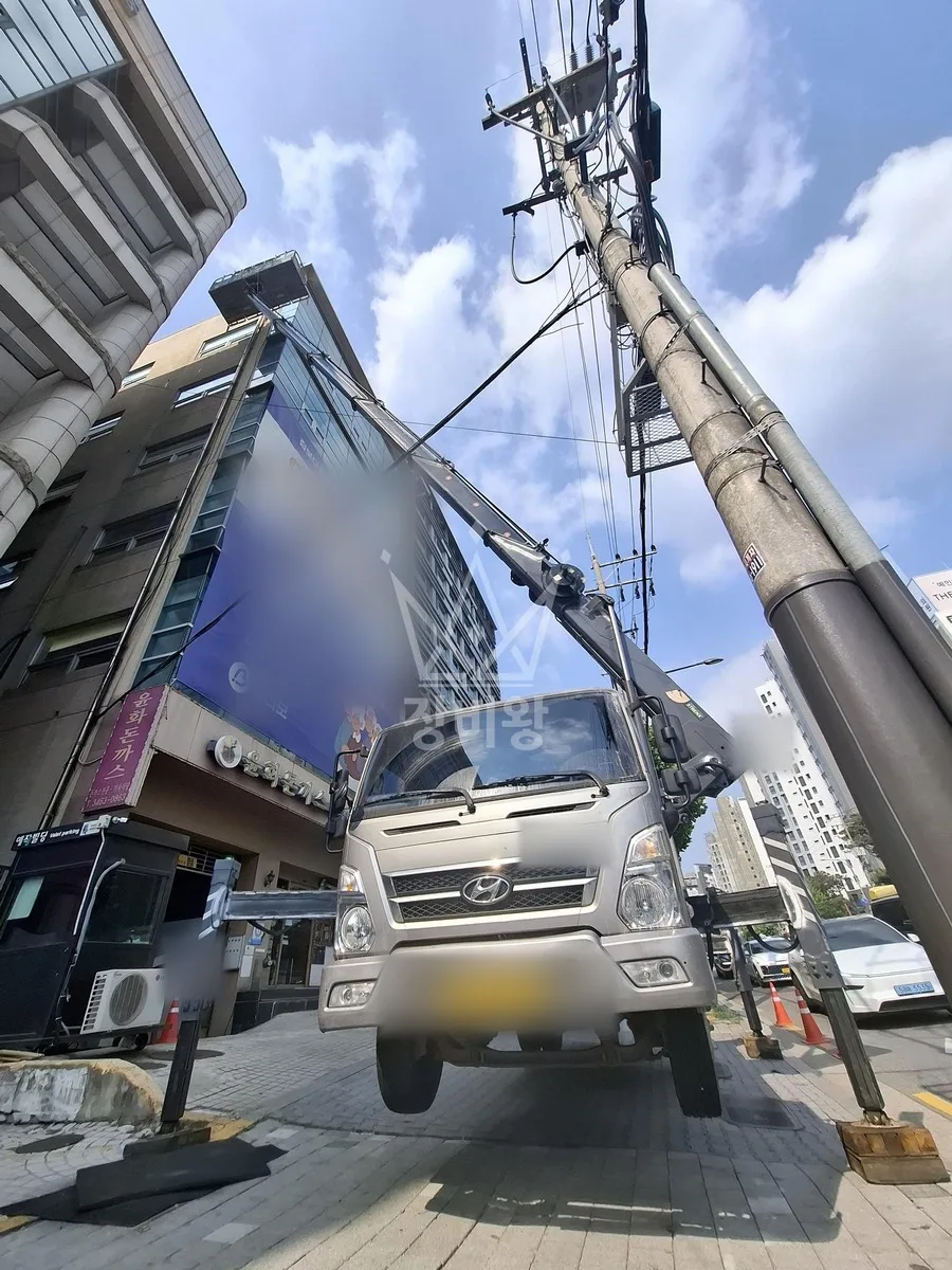 서울 강남구 압구정동 스카이차 외벽 작업 작업 현장
