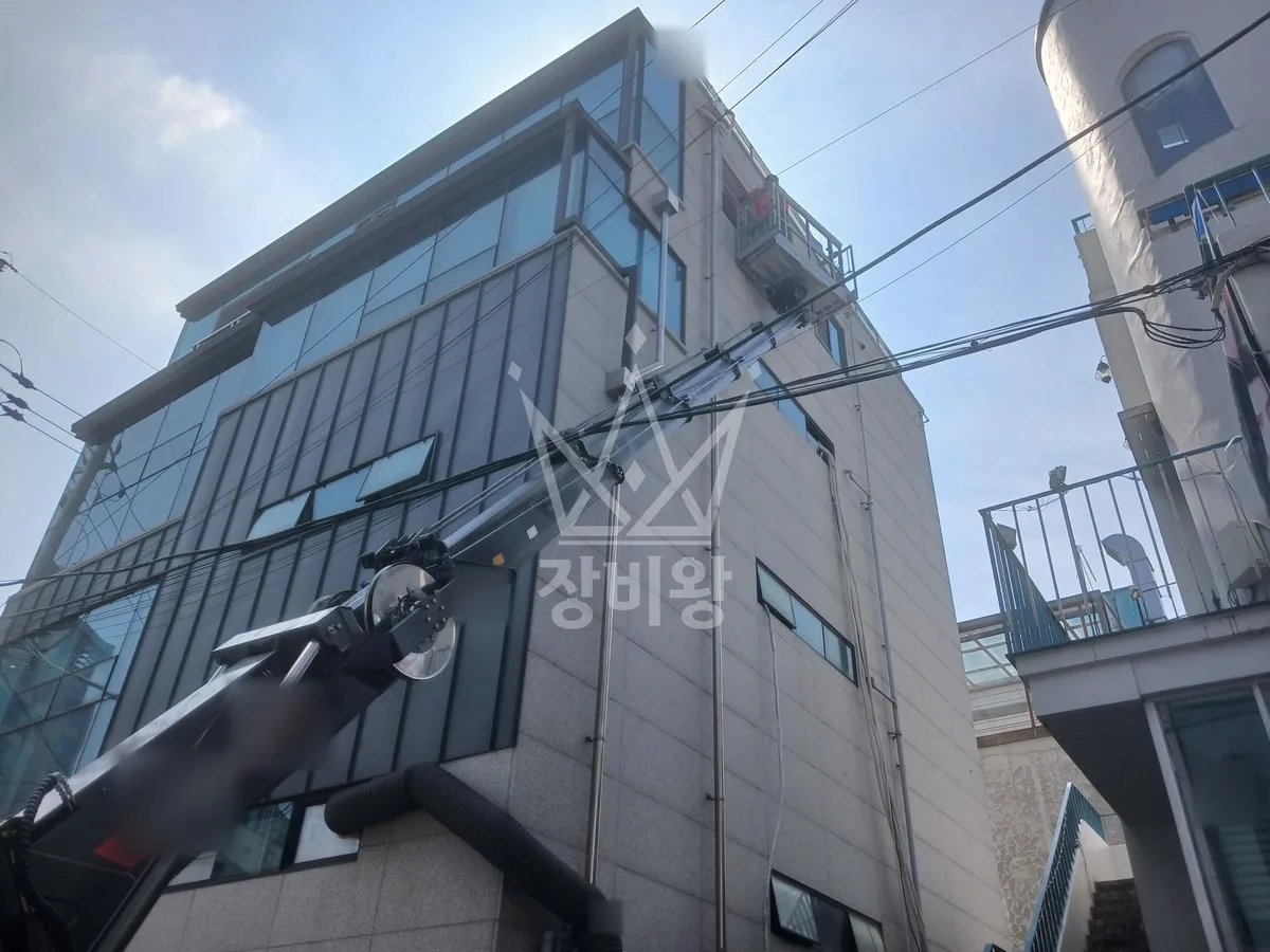 서울 마포구 연남동 스카이차 CCTV 작업 현장
