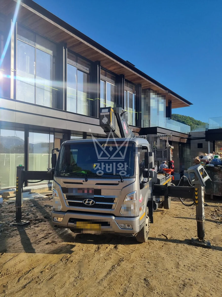 경기 양평군 지평면 스카이차 지붕 공사 작업 현장