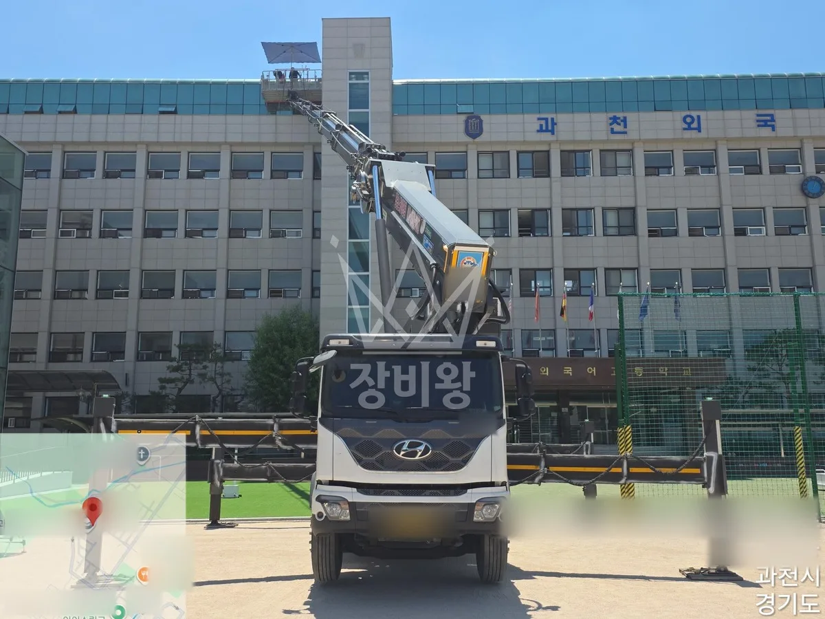 경기 과천시 스카이차 에어컨 작업 현장