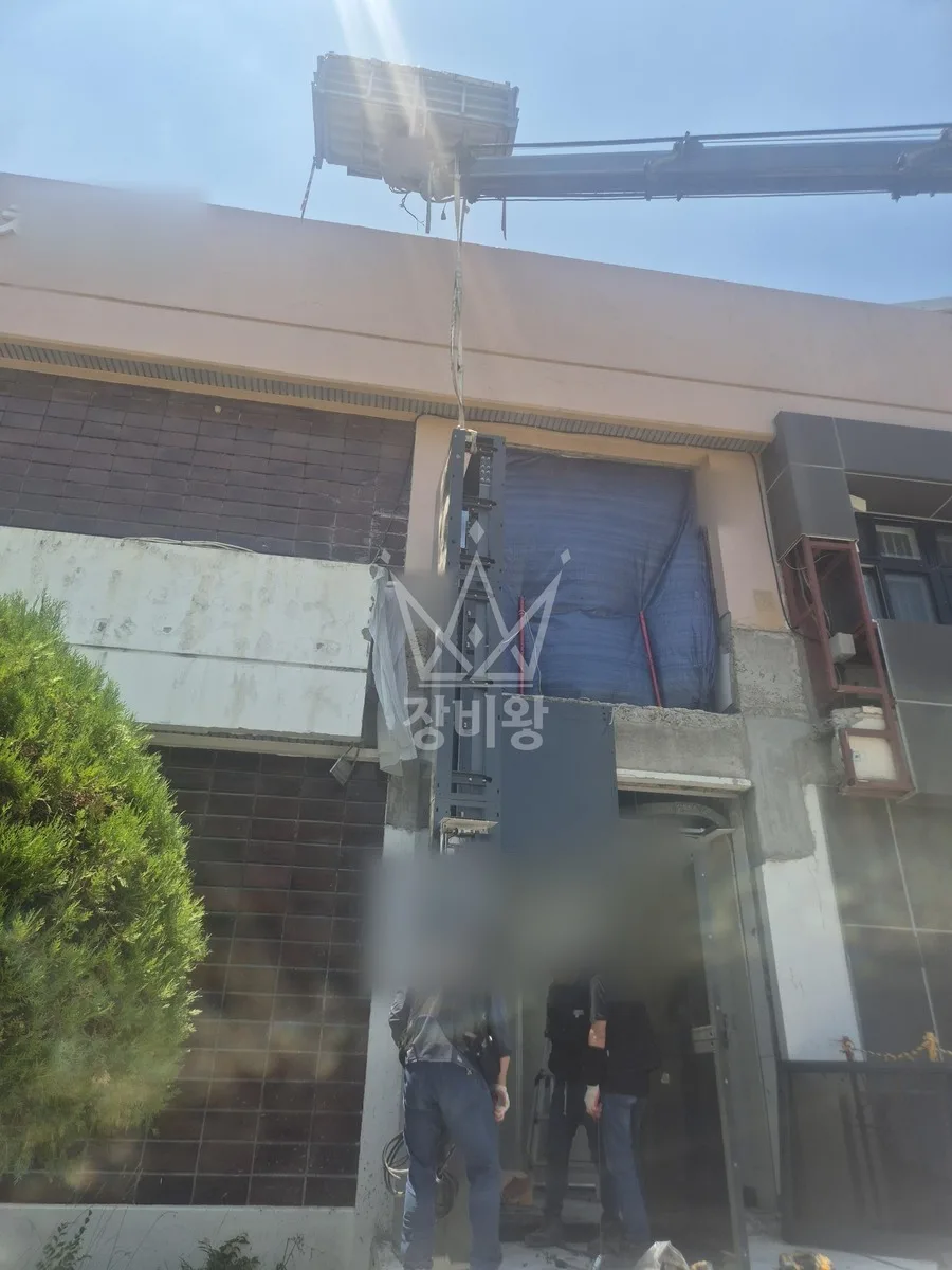 대구 서구 원대동1가 스카이차 철골 작업 현장