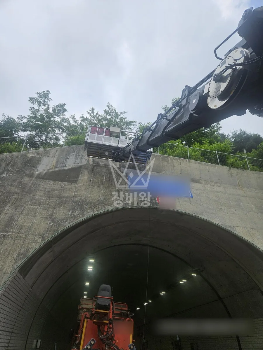 강원 평창군 스카이차 외벽 작업 작업 현장