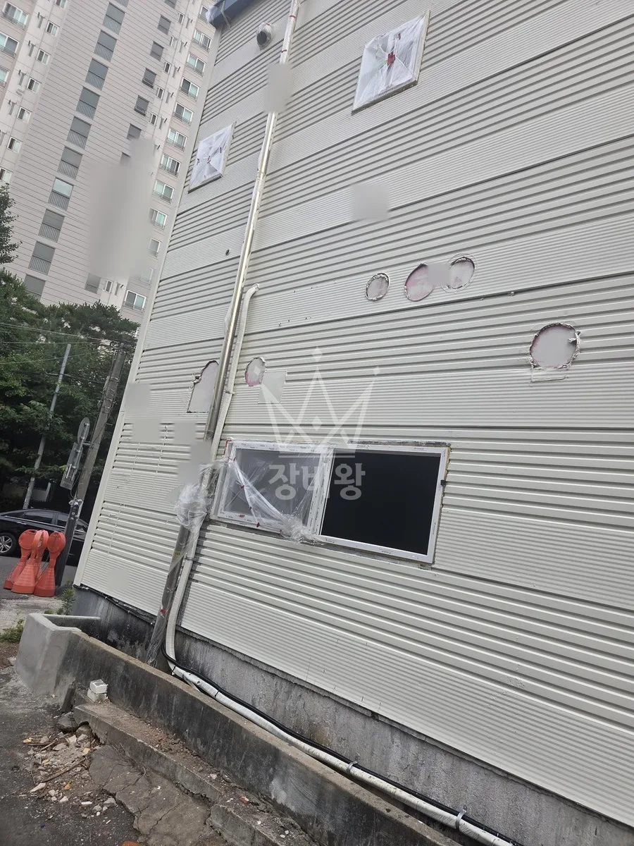 대구 달서구 스카이차 철골 작업 현장