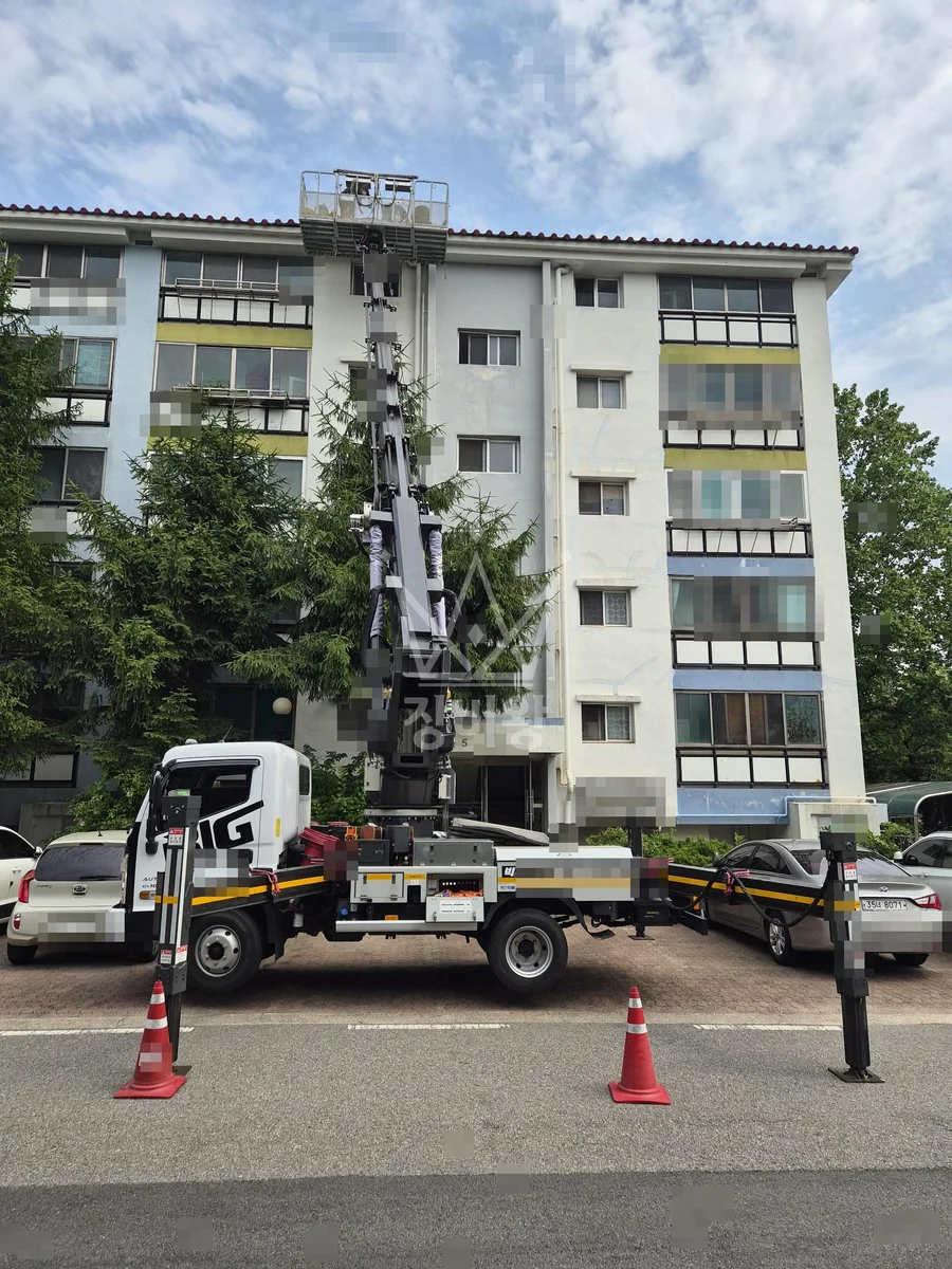 전남 장성군 스카이차 조경 작업 현장