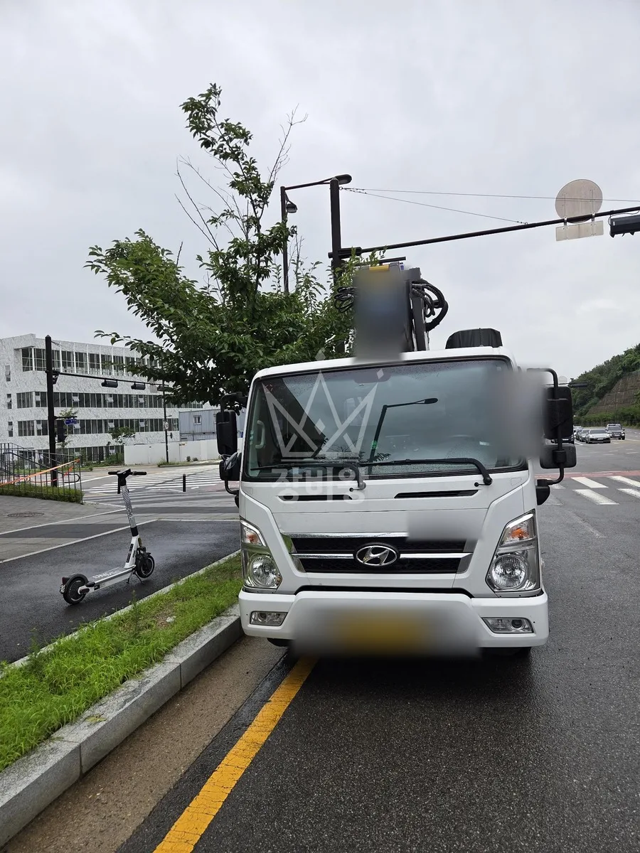 경기 안산시상록구 팔곡일동 스카이차 철골 작업 현장