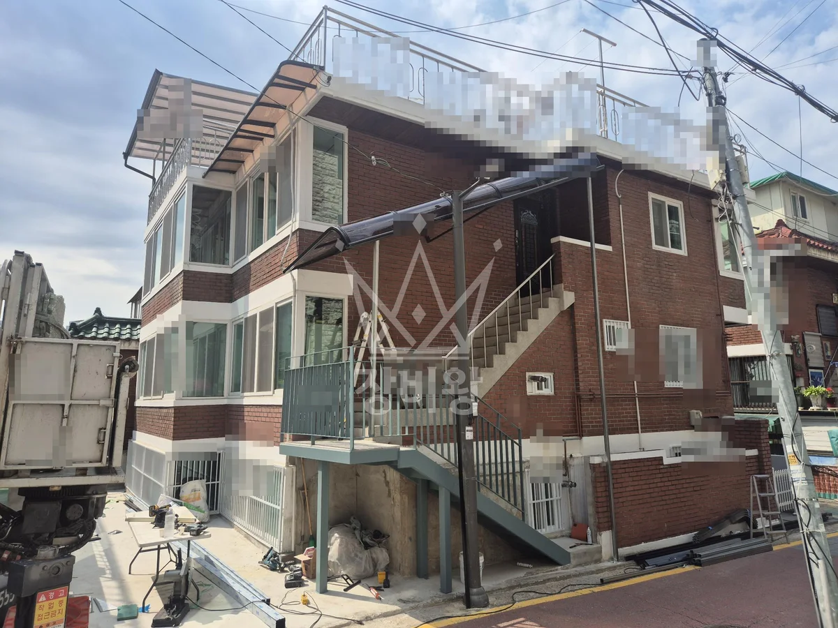 서울 강서구 염창동 스카이차 간판 작업 현장