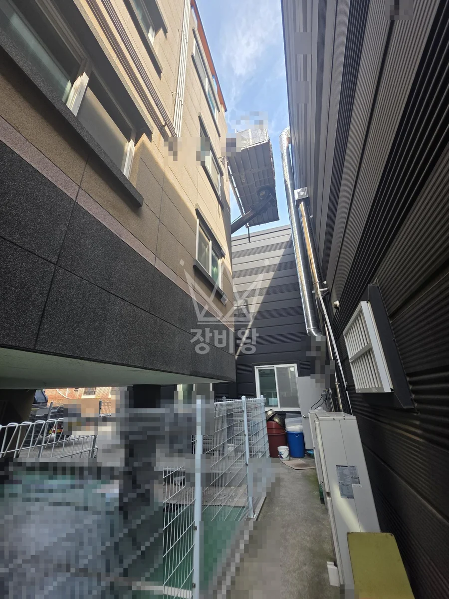 경북 고령군 스카이차 지붕 공사 작업 현장