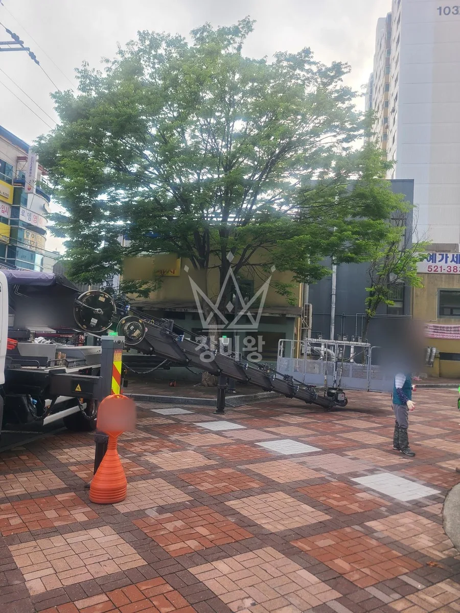 대전 중구 스카이차 간판 작업 현장