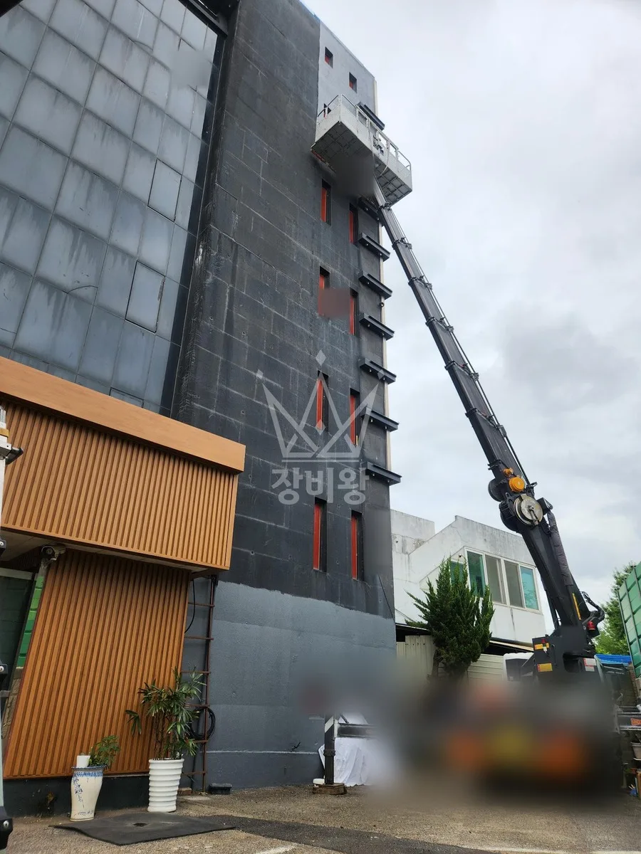 충남 예산군 스카이차 외벽 작업 작업 현장