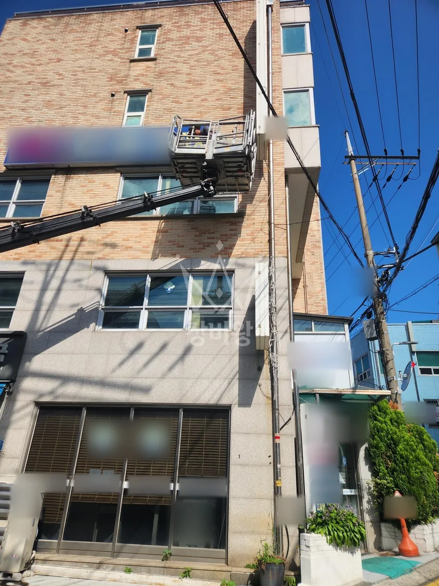 서울 동작구 상도1동 스카이차 지붕 공사 작업 현장