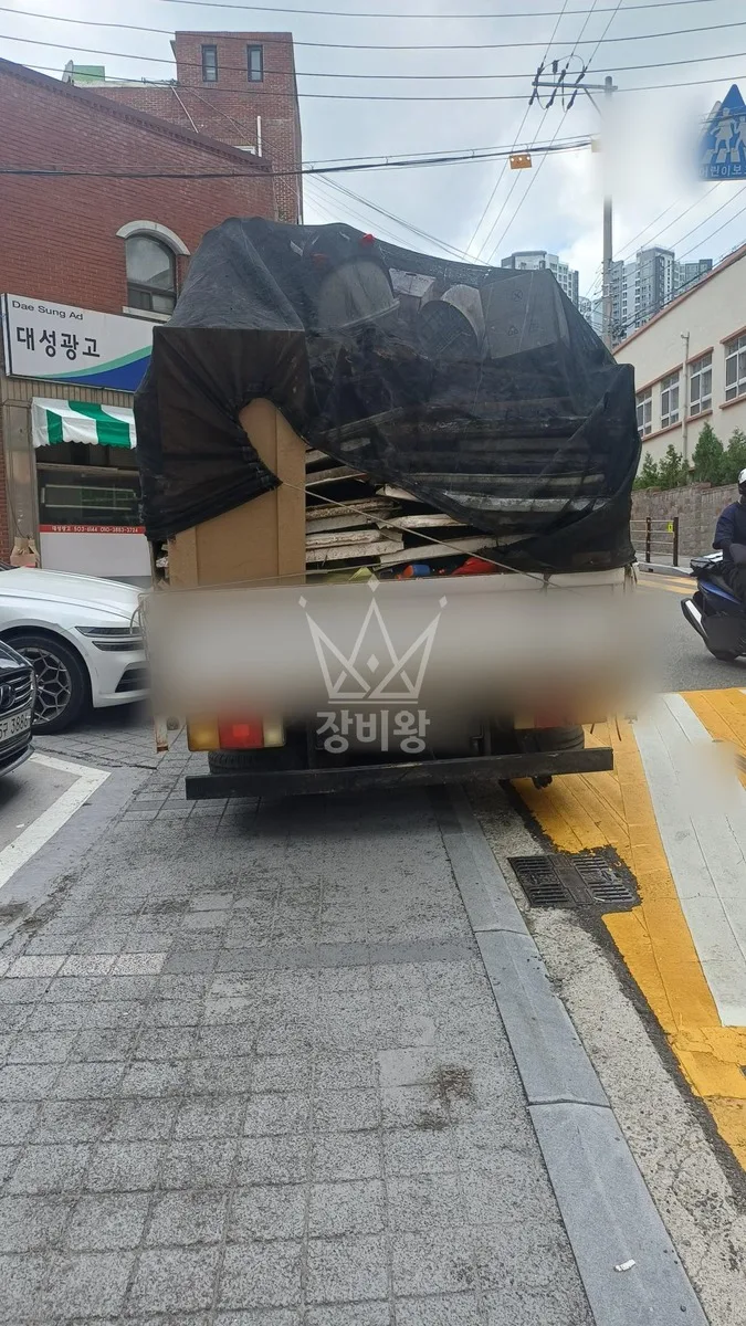 부산 동래구 스카이차 유리 작업 현장