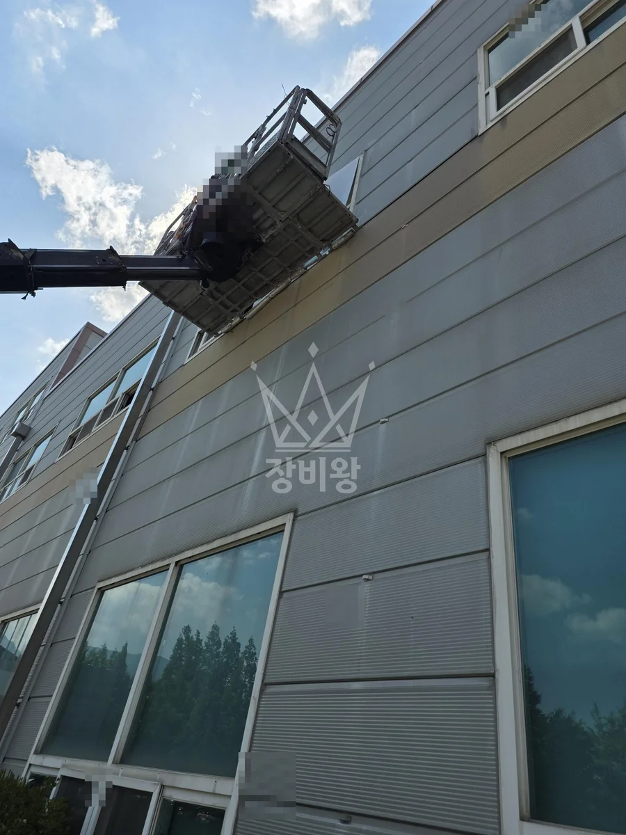 울산 중구 유곡동 스카이차 유리 작업 현장