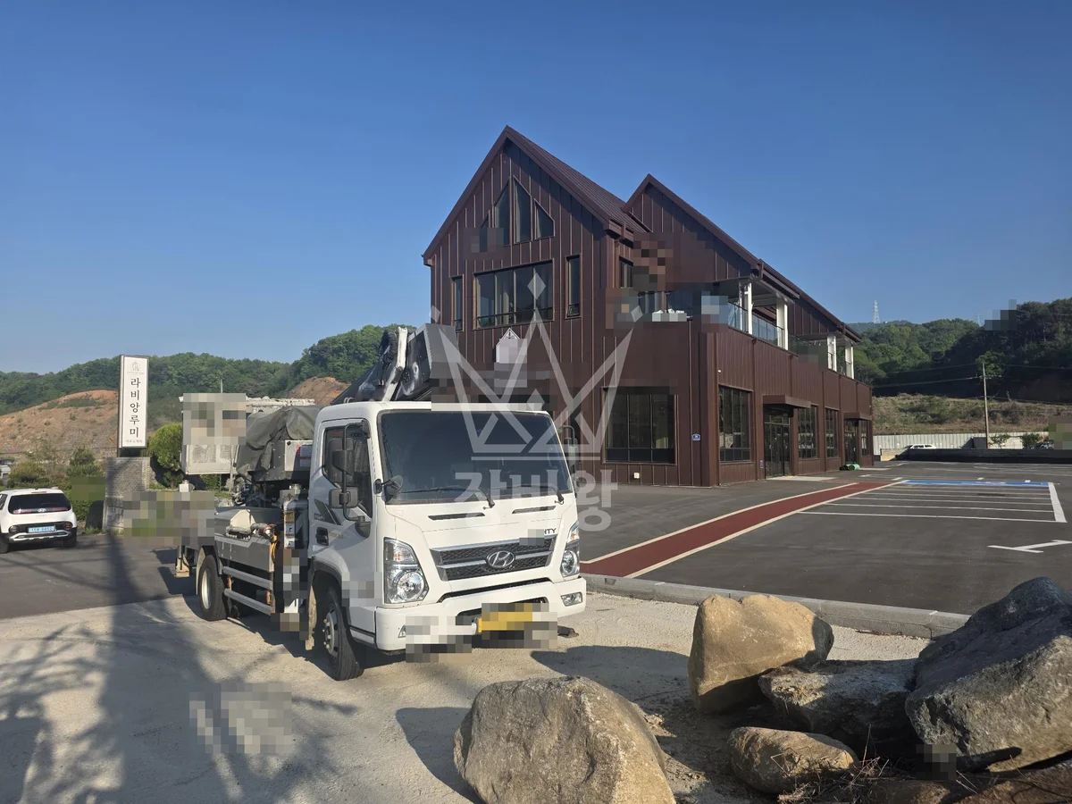 경기 화성시동탄구 석우동 스카이차 철골 작업 현장