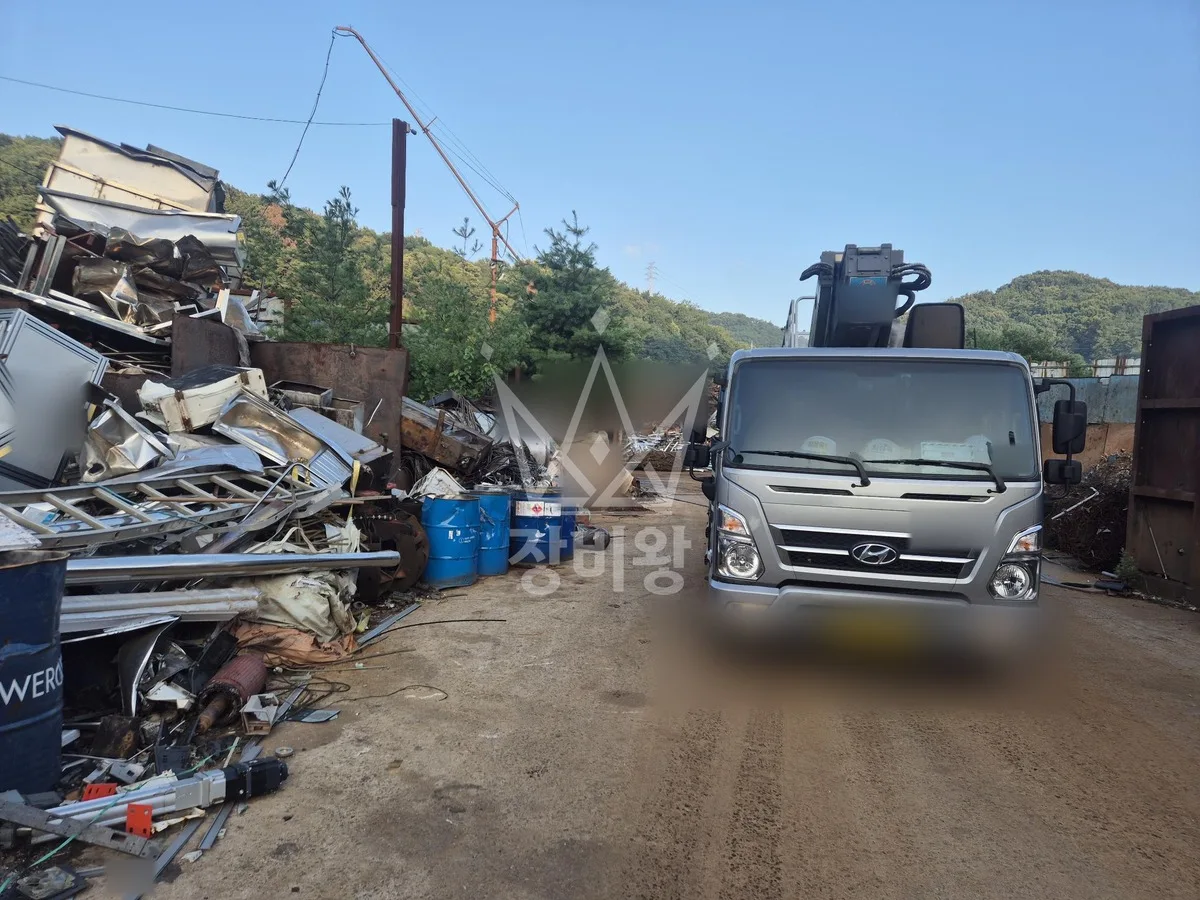 충남 서산시 대산읍 오지리 스카이차 간판 작업 현장
