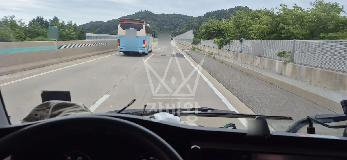 전북 군산시 스카이차 지붕 공사 작업 현장