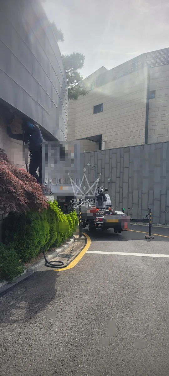 서울 용산구 갈월동 스카이차 철골 작업 현장