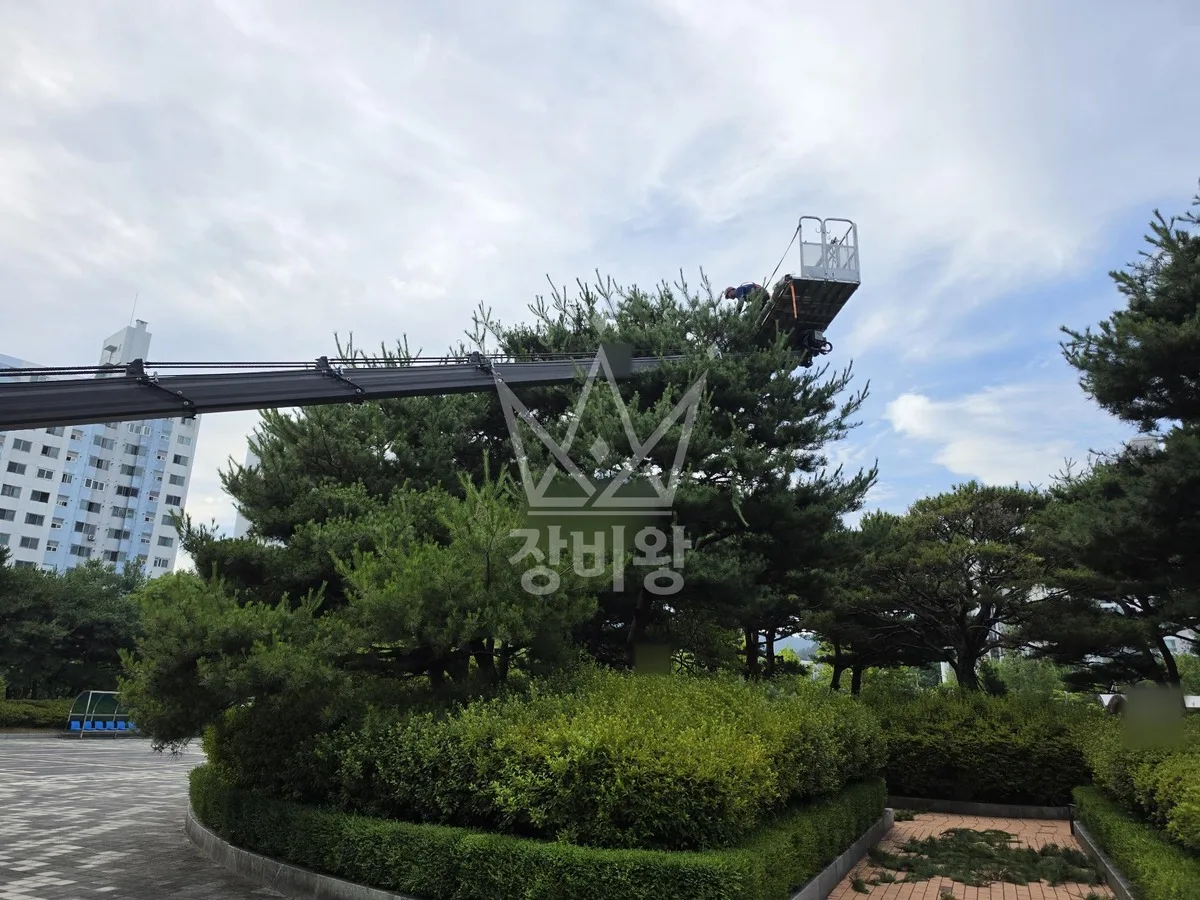 제주 서귀포시 하효동 스카이차 철골 작업 현장