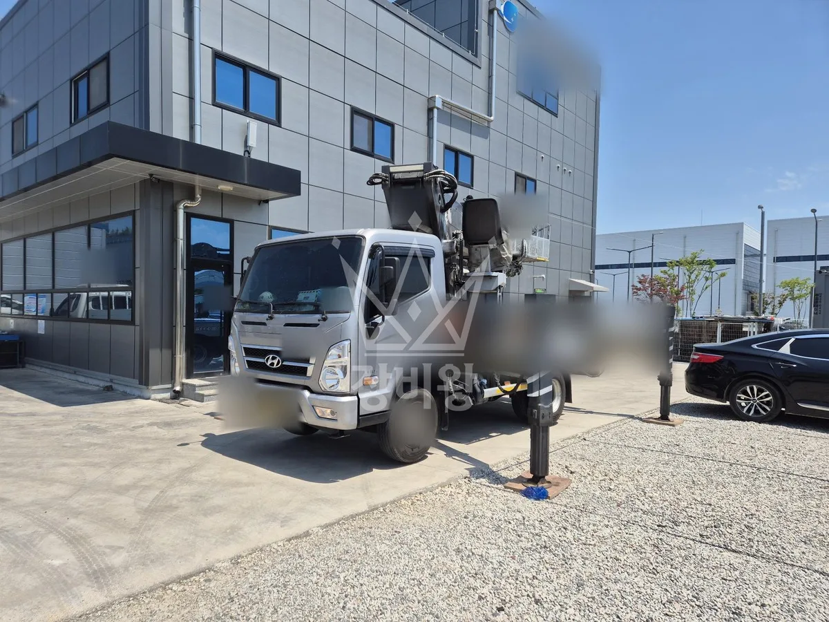 경기 연천군 연천읍 상리 스카이차 자재 양중 작업 현장