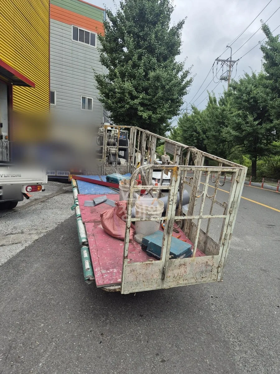 경남 산청군 스카이차 외벽 작업 작업 현장