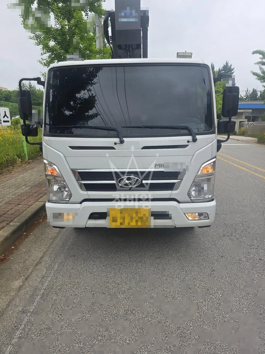 충남 서산시 해미면 석포리 스카이차 간판 작업 현장