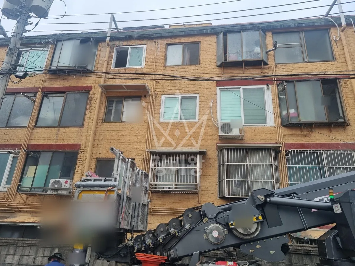 경기 남양주시 오남읍 오남리 스카이차 지붕 공사 작업 현장